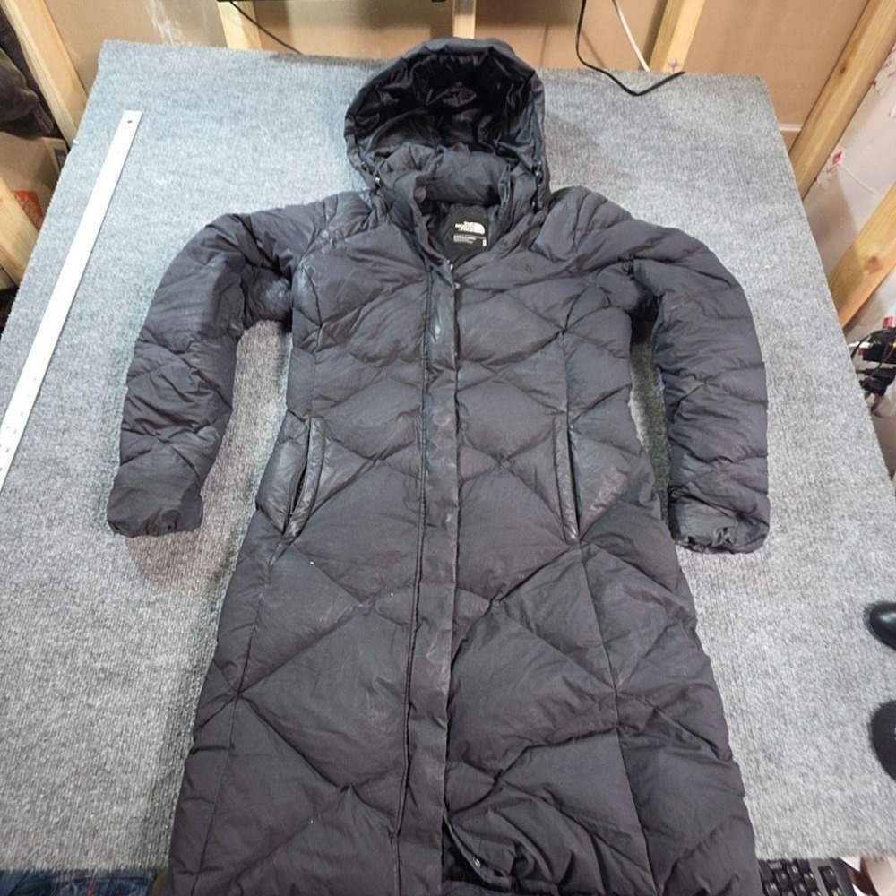 The North Face Coat Womens Medium Black Puffer Hooded Full Zip Insulated Warm